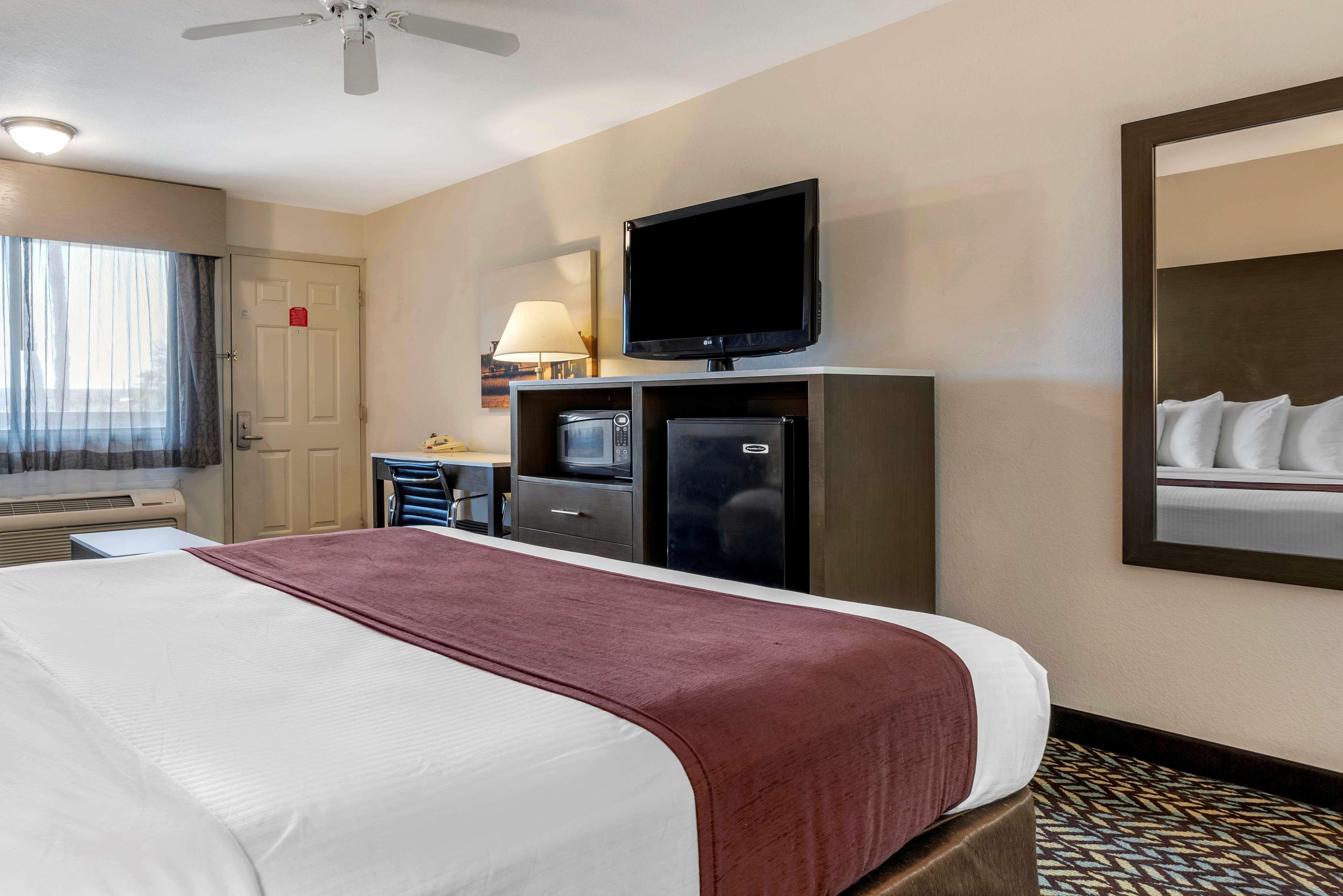 Best Western Orchard Inn Turlock Eksteriør bilde