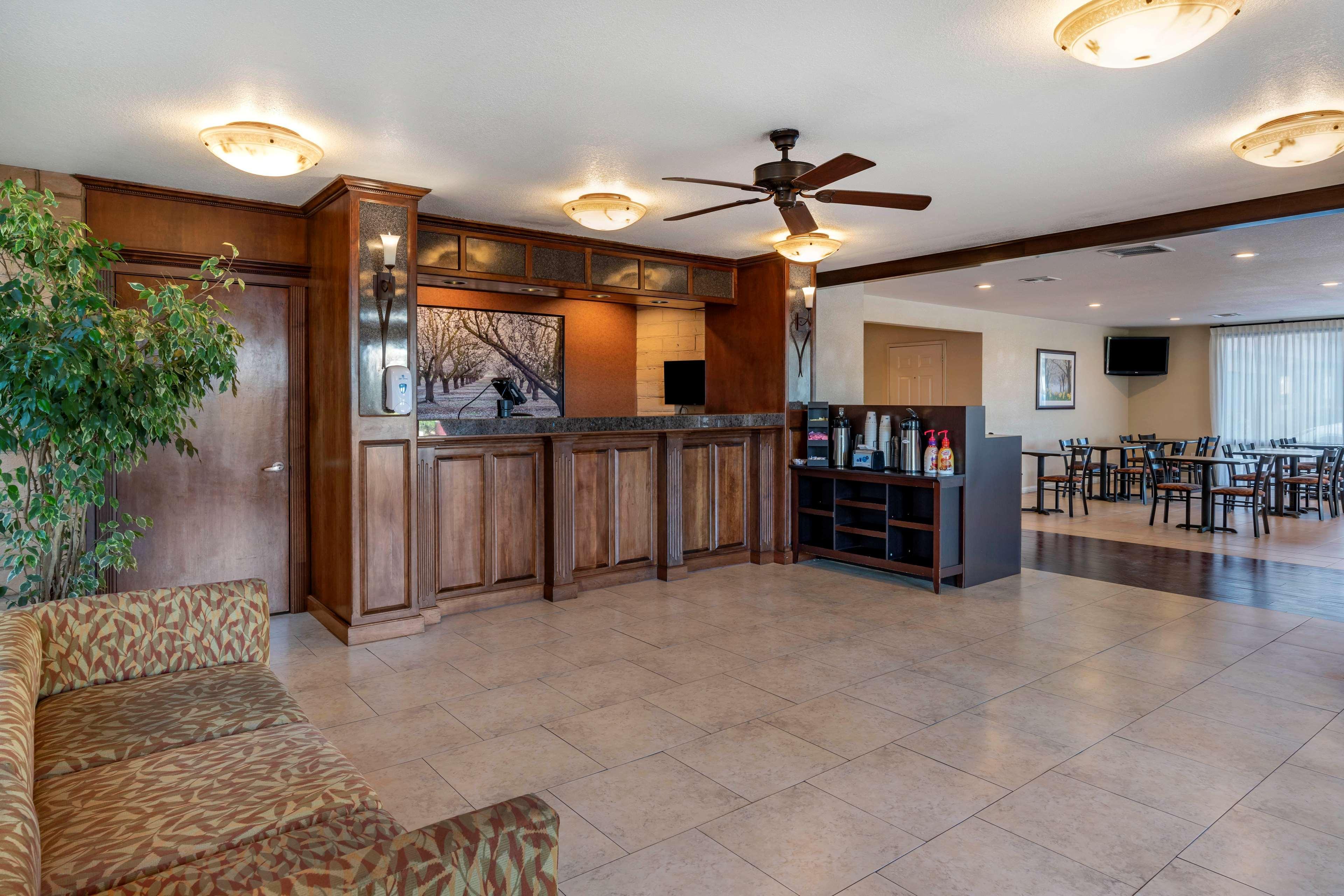Best Western Orchard Inn Turlock Eksteriør bilde